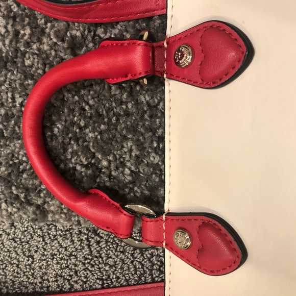 ❤️Moschino Versatile Backpack/Crossbody - Picture 8 of 8